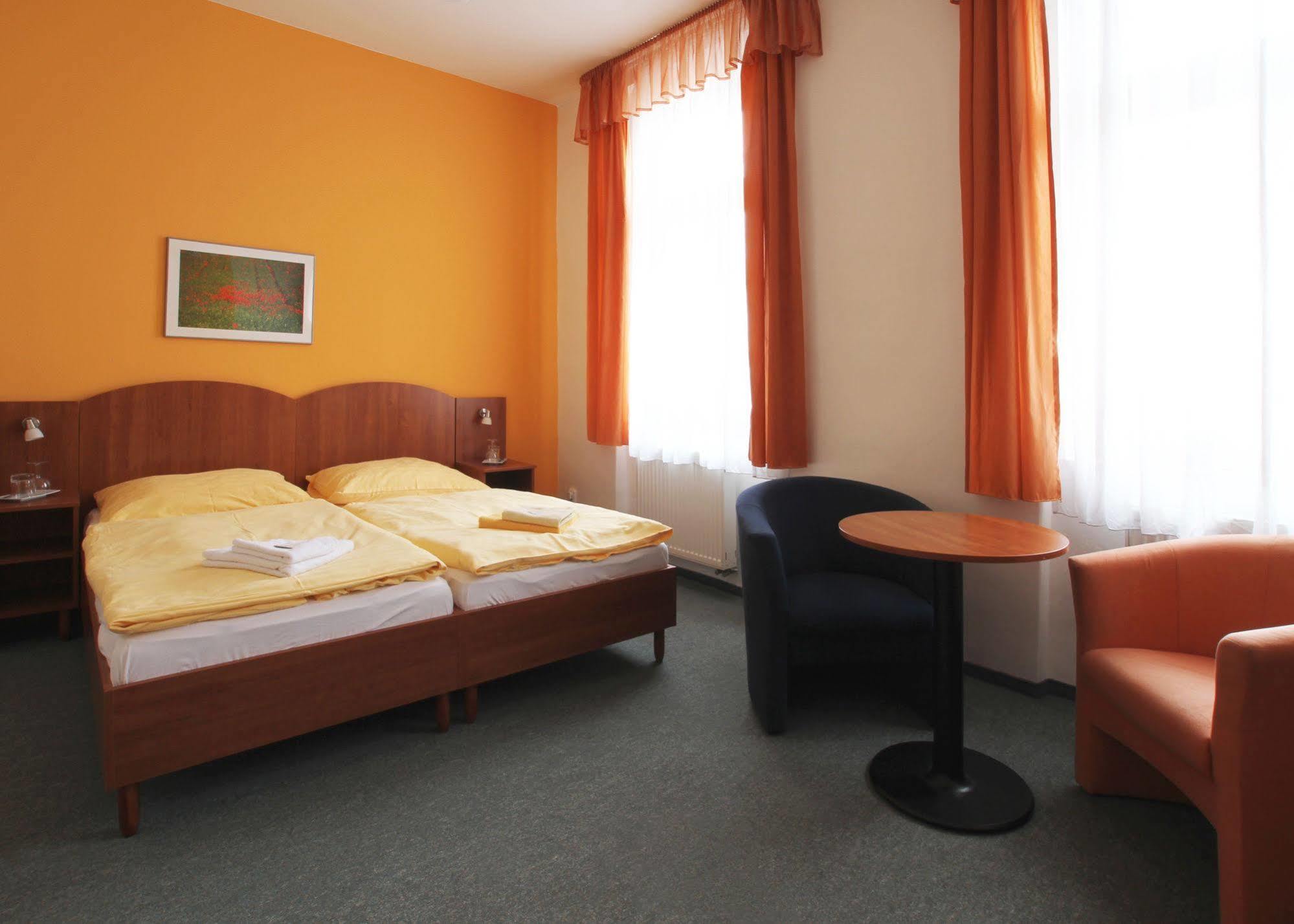 Hotel Antonietta Teplice Exterior photo